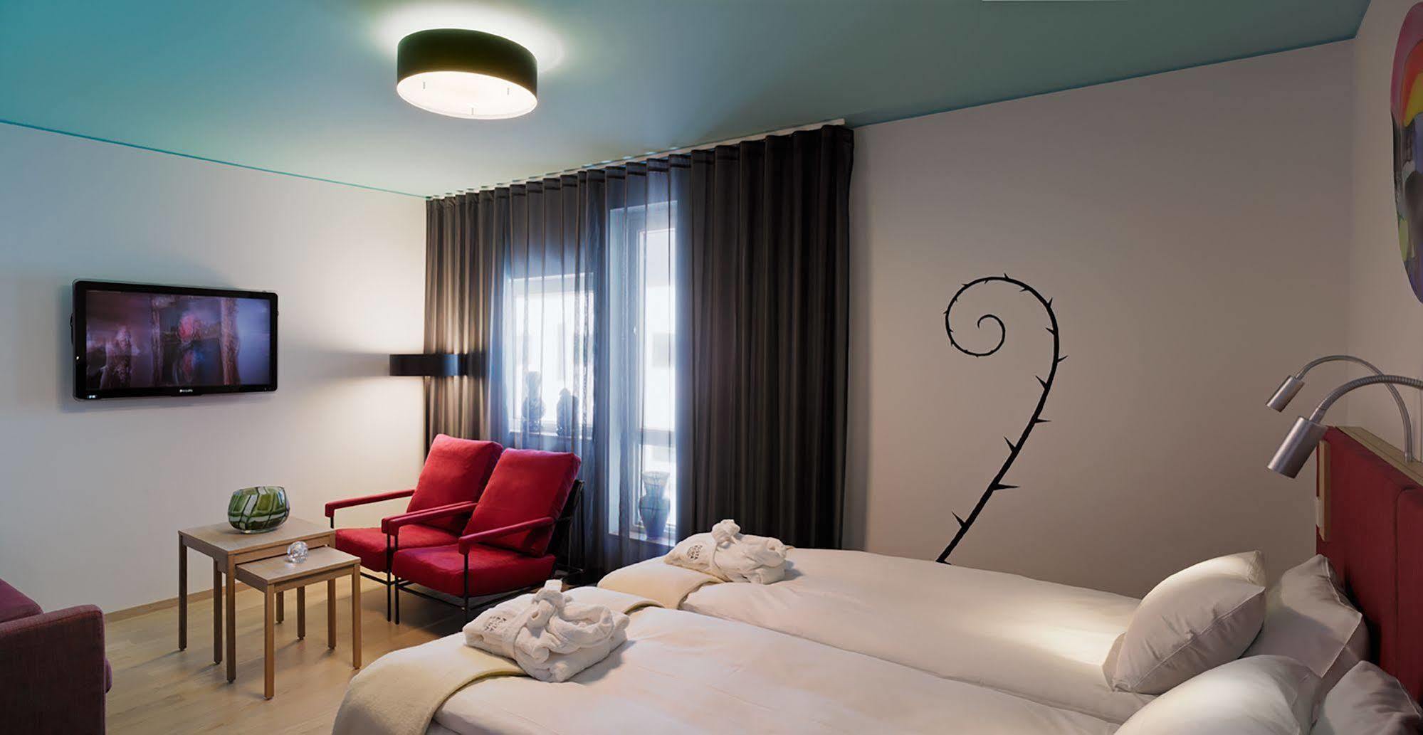 Kosta Boda Art Hotel Bagian luar foto