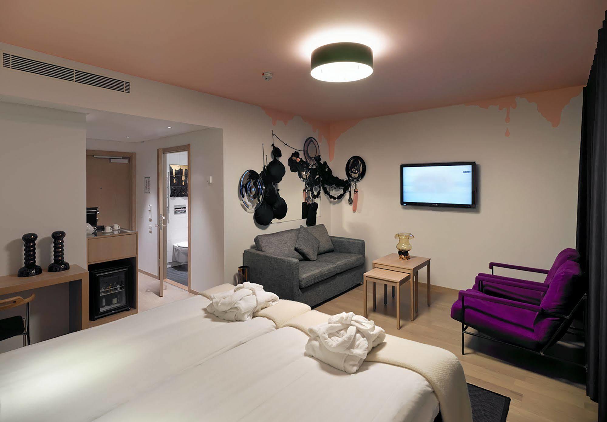 Kosta Boda Art Hotel Bagian luar foto